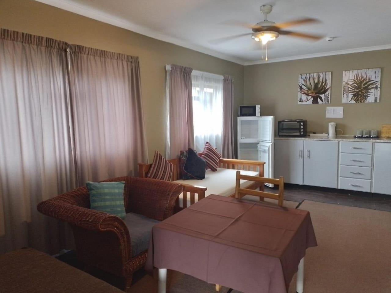 Port St Johns River Lodge Port Saint Johnʼs Extérieur photo